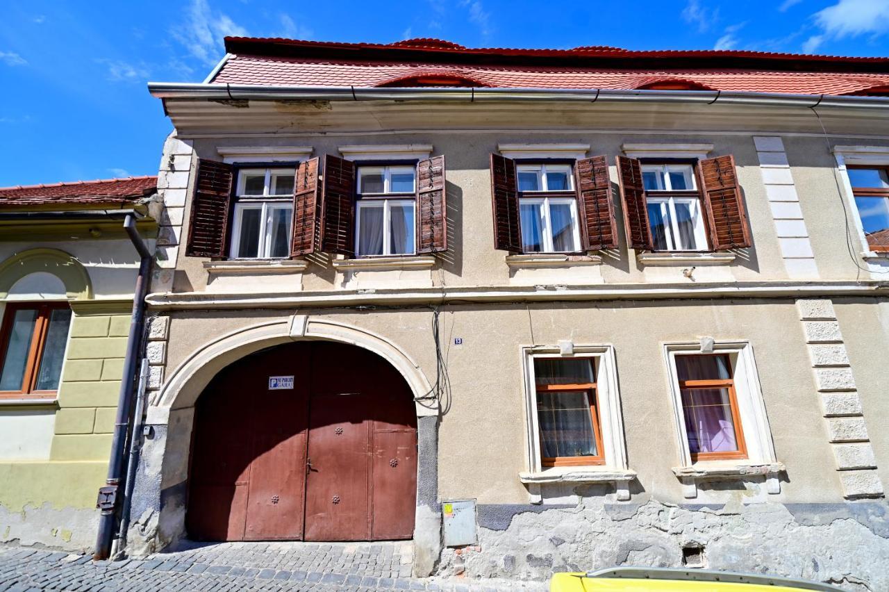 Flh - Anna'S Guest House Sibiu Exteriör bild