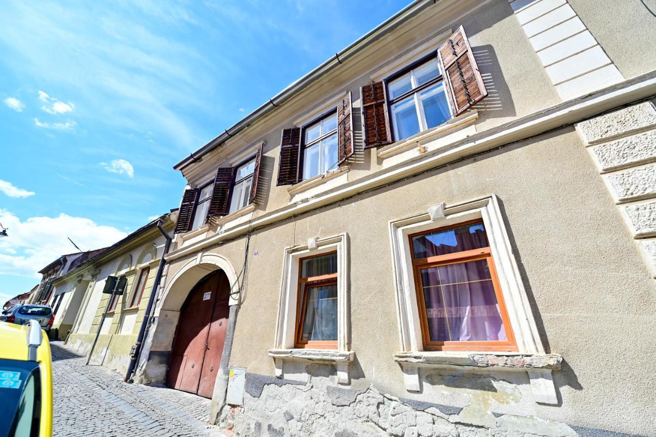 Flh - Anna'S Guest House Sibiu Exteriör bild
